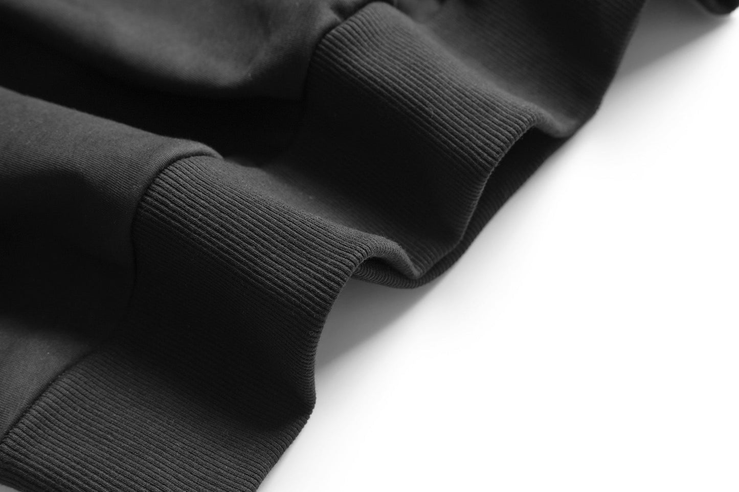 SW9102 Embroidered Kirin Sweater