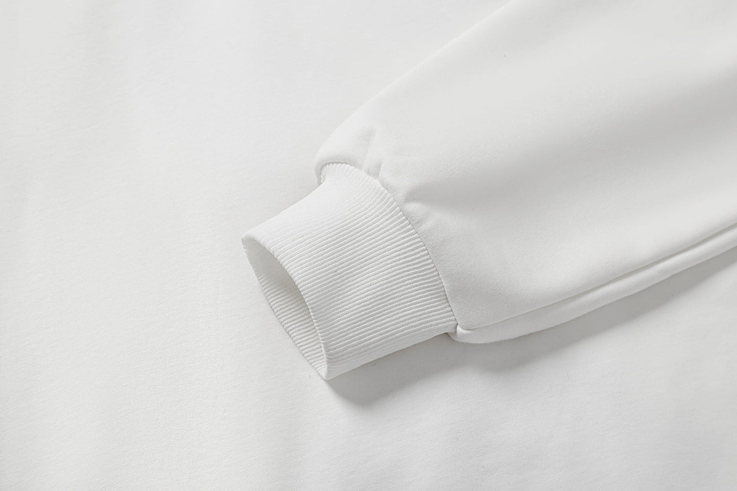 KH9011 Striking Phoenix Embroidery Hoodie